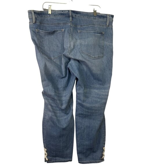 Loft Plus Size 20 Light Wash Denim Jeans With Rope Detail Accents at Ankles - Picture 6 of 10